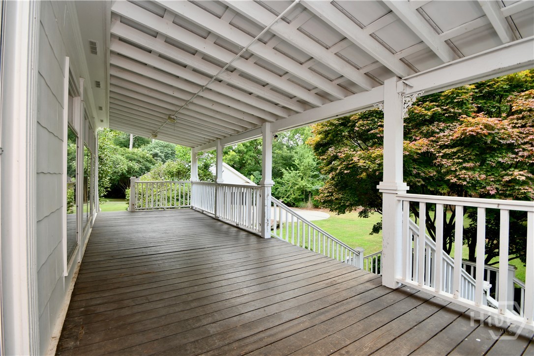 7 & 18 S Main Street Property Photo 38
