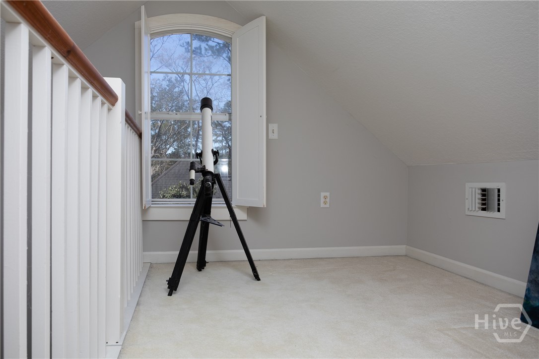 32 Steele Wood Drive Property Photo 23