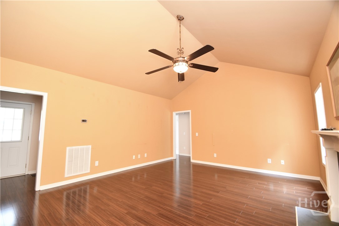 315 Gentle Doe Way Property Photo 8