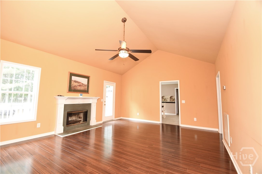 315 Gentle Doe Way Property Photo 11