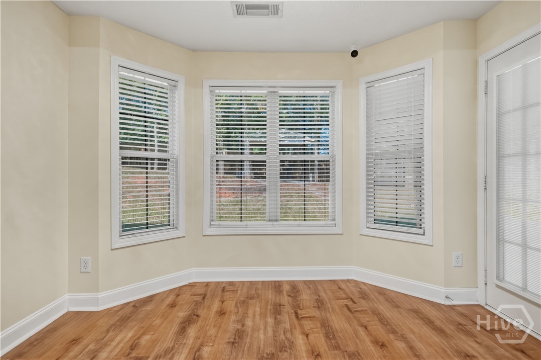 1095 Jasmine Drive Property Photo 17