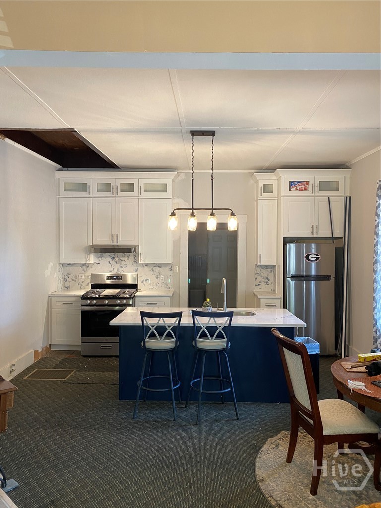 147 White Circle Property Photo 7