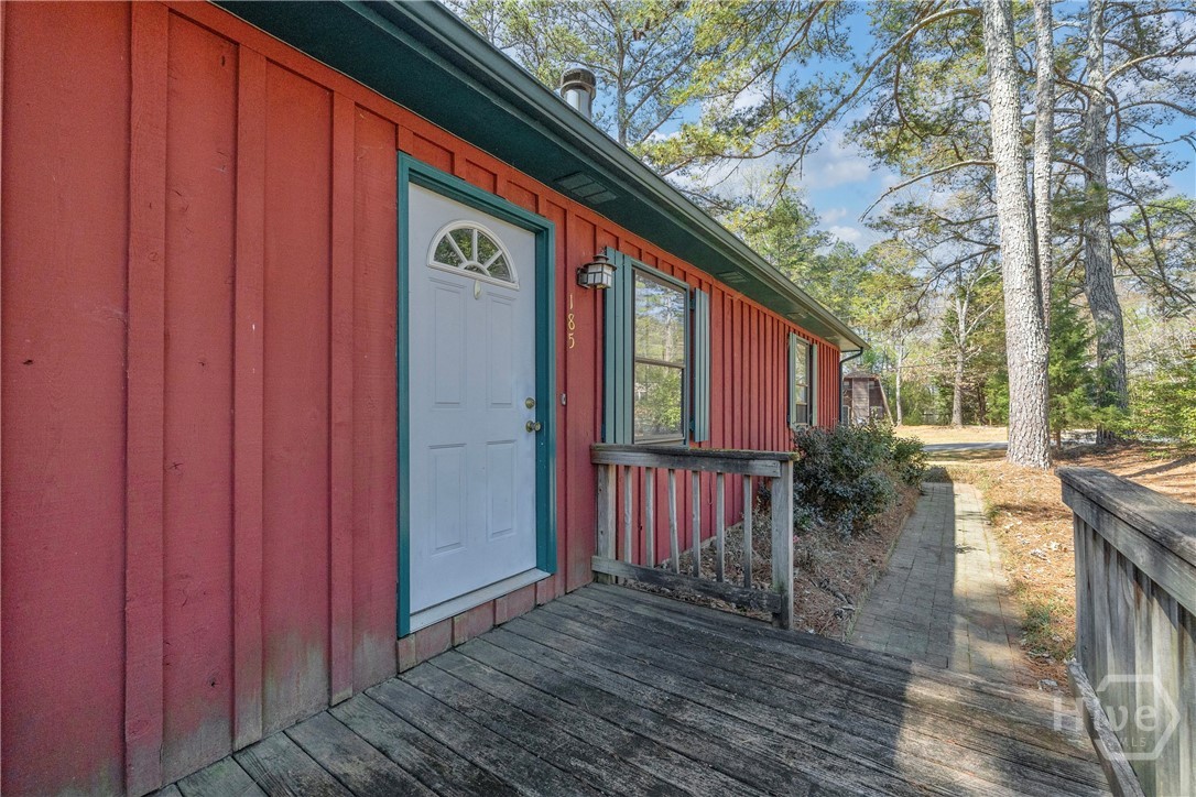 185 Live Oak Place Property Photo 6