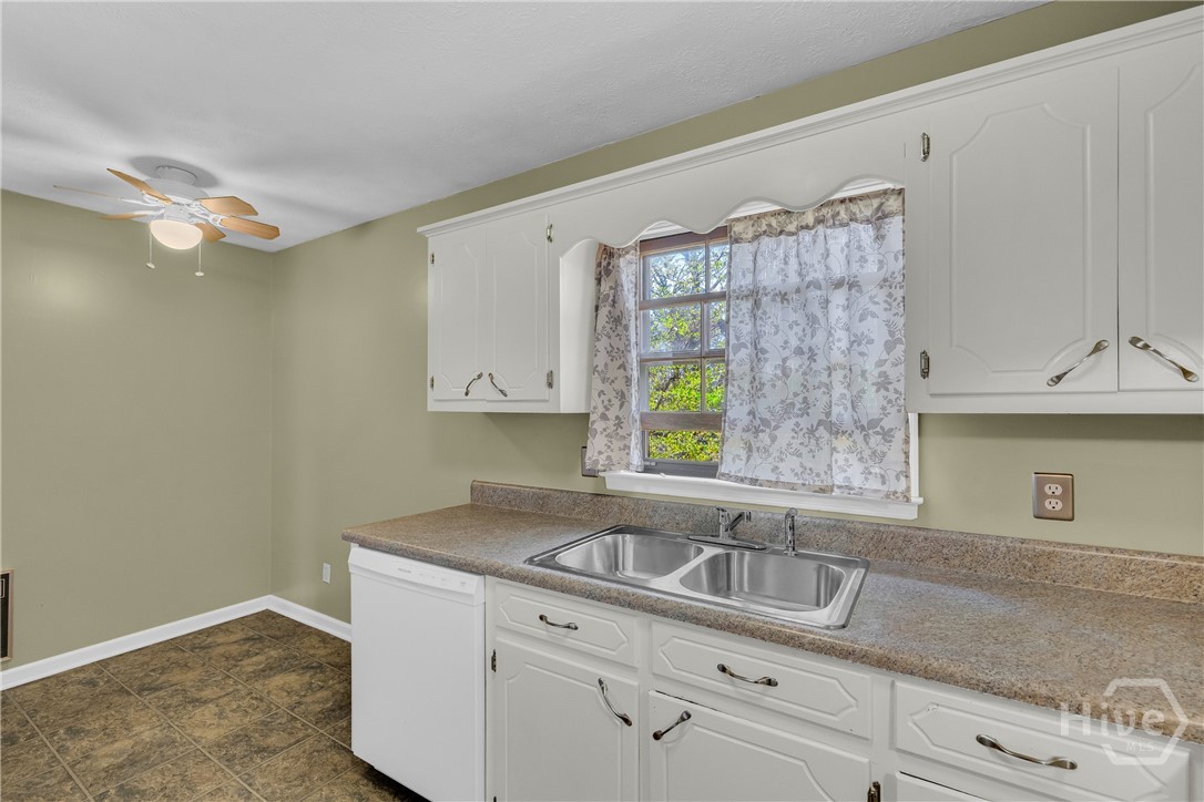 185 Live Oak Place Property Photo 20