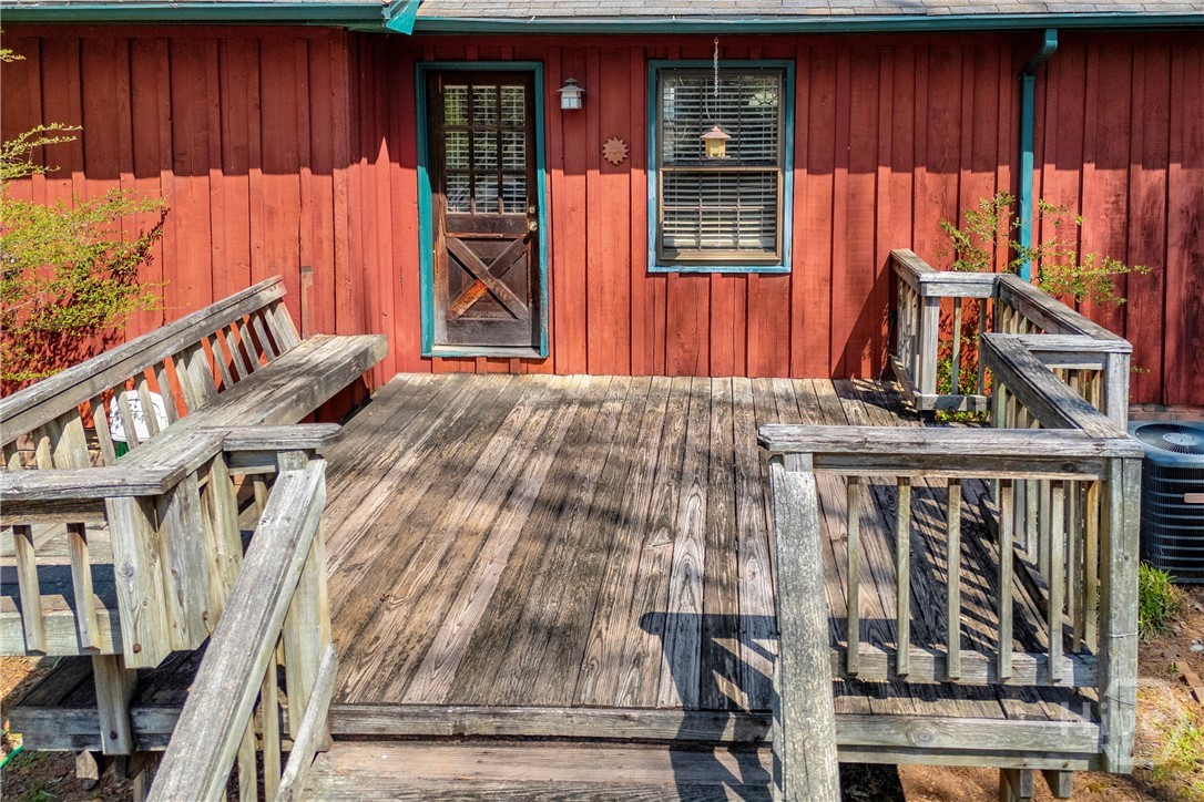 185 Live Oak Place Property Photo 37