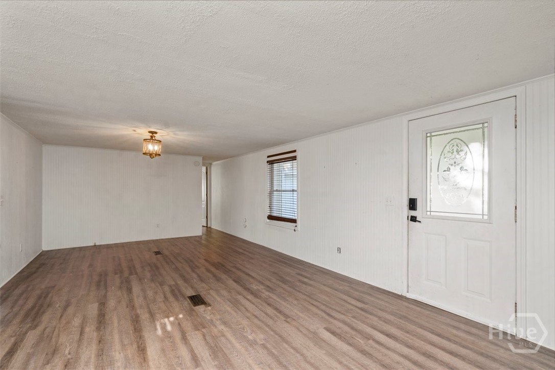 162 Quail Knoll Drive Property Photo 4