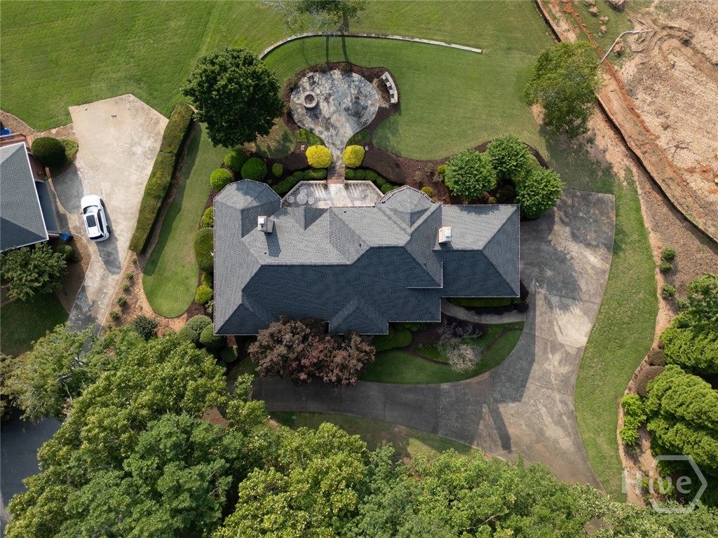 1010 Forrest Hills Point Property Photo 4