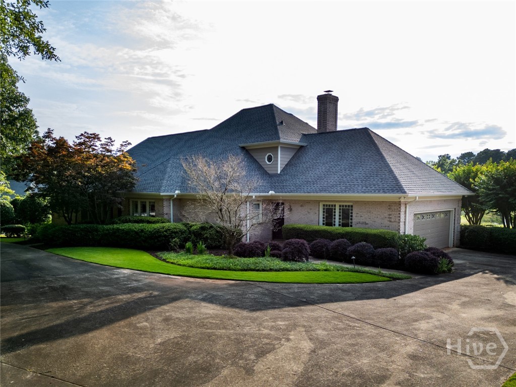 1010 Forrest Hills Point Property Photo 17