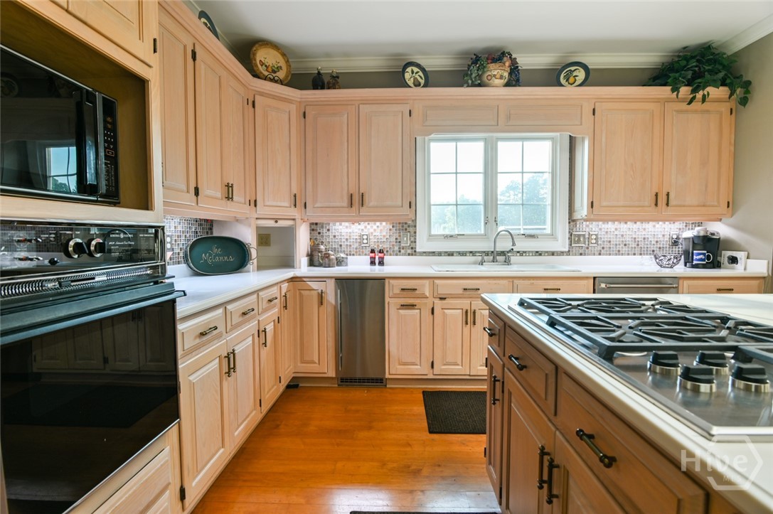 1010 Forrest Hills Point Property Photo 41