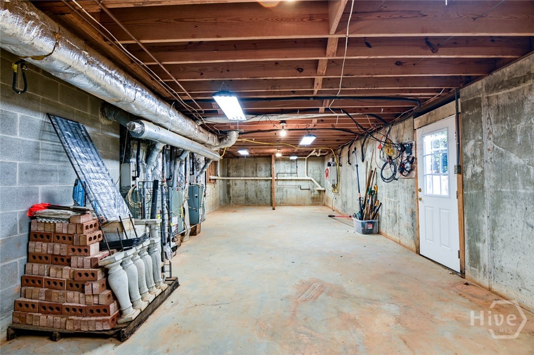 1010 Forrest Hills Point Property Photo 63