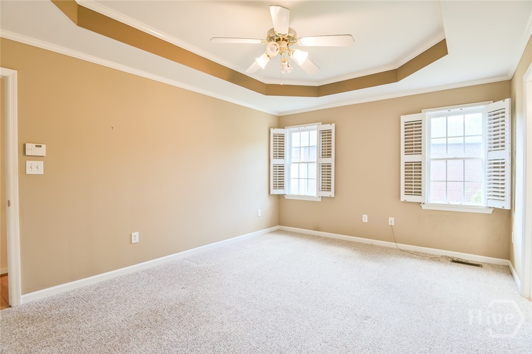 645 Saint Ives Drive Property Photo 34