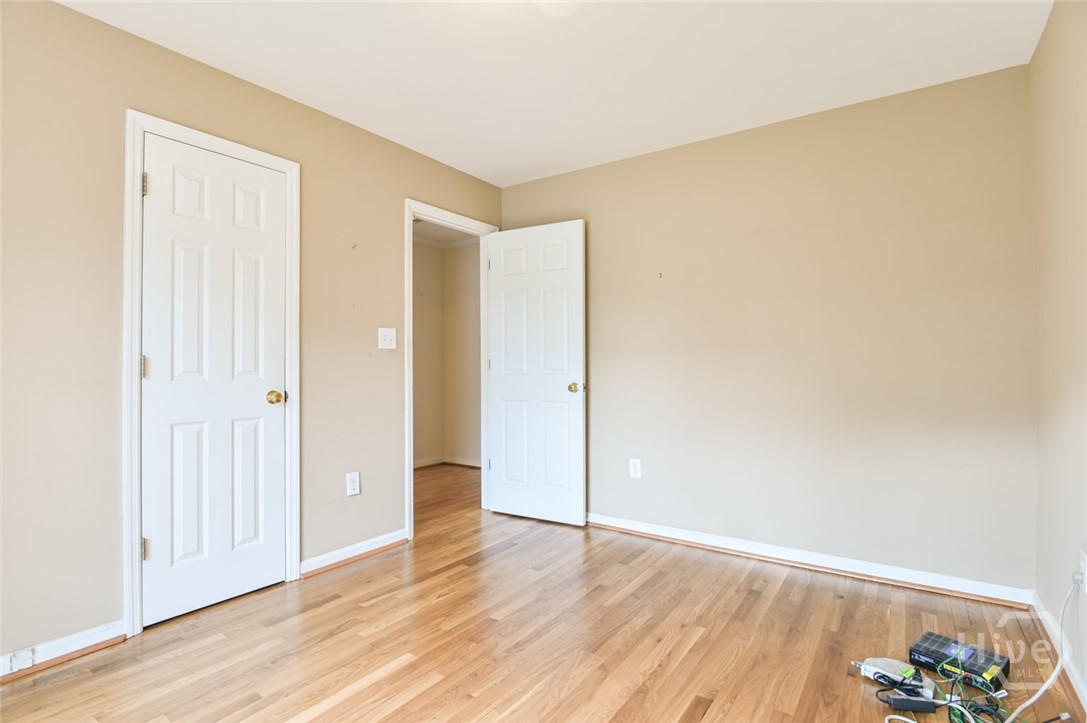 645 Saint Ives Drive Property Photo 46