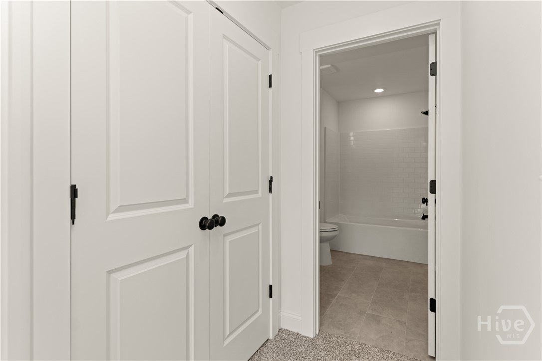 1140 Madison Hills Drive Property Photo 44