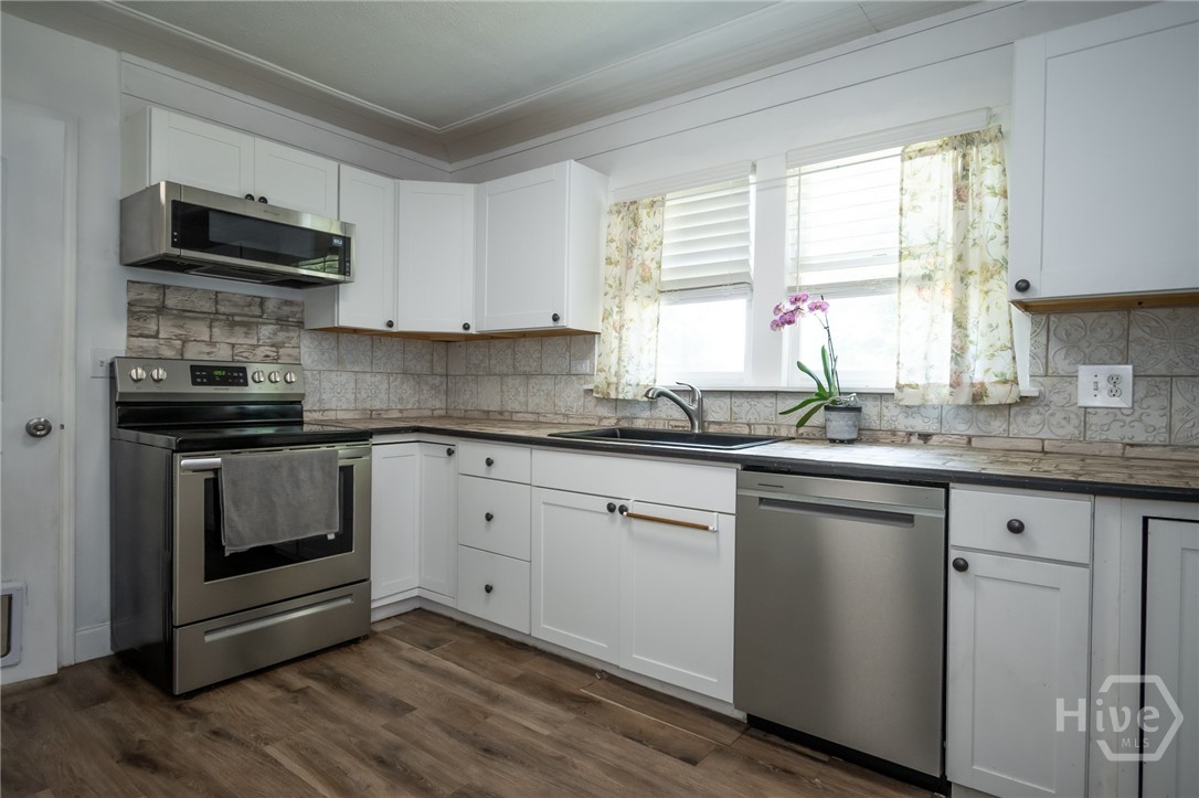 64 Madison Street Property Photo 4