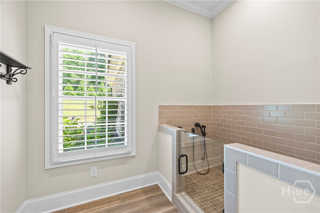206 Highgrove Estates Drive Property Photo 24