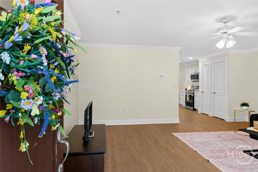 1035 Barnett Shoals Road 913 Property Photo 3