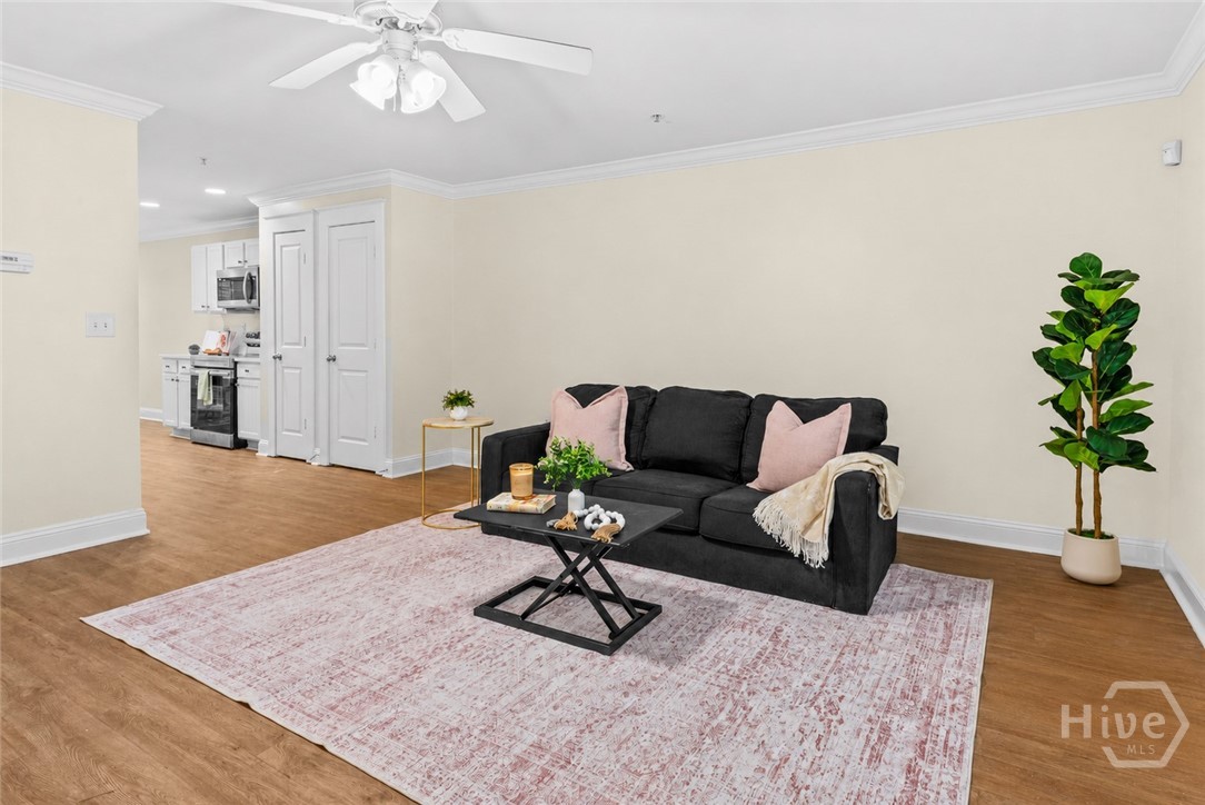 1035 Barnett Shoals Road 913 Property Photo 4