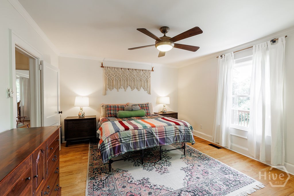 1686 S Milledge Avenue Property Photo 9