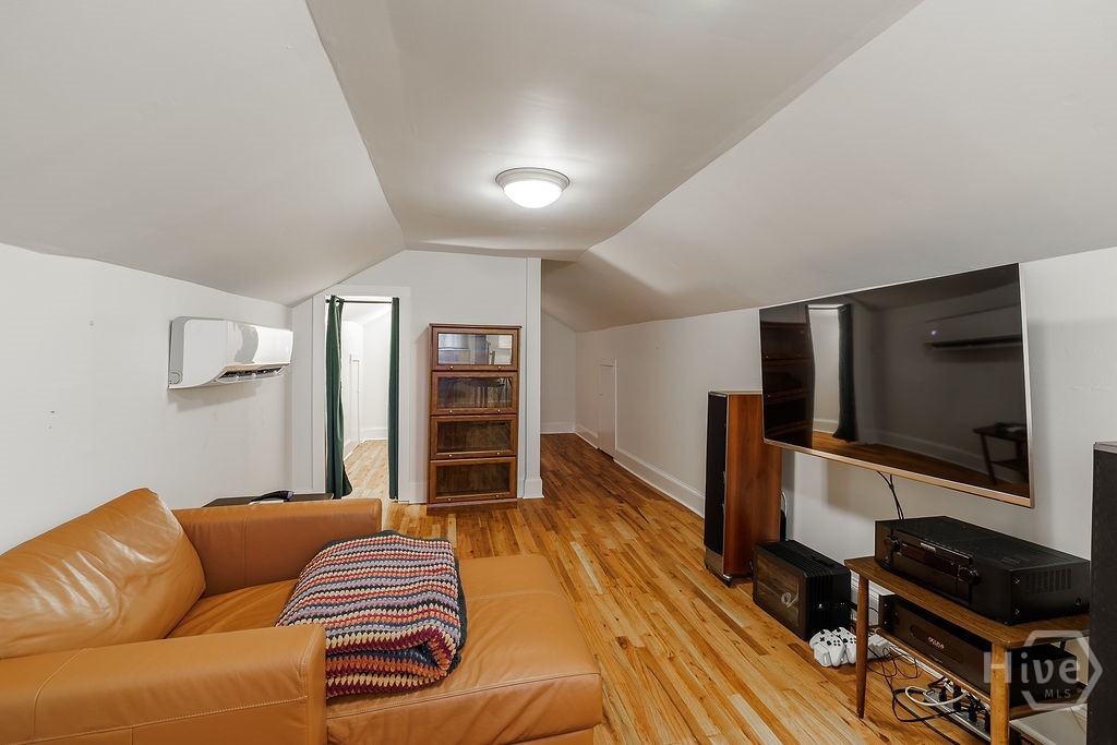1686 S Milledge Avenue Property Photo 15