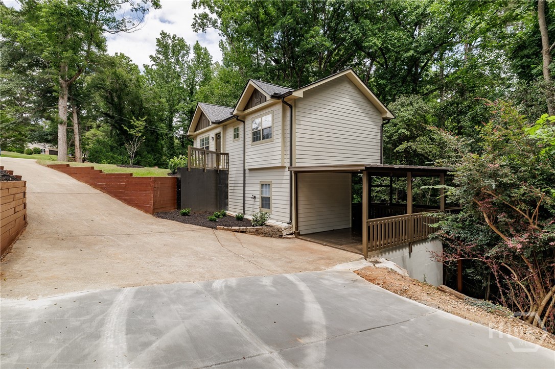 255 Pine Valley Drive Property Photo 22