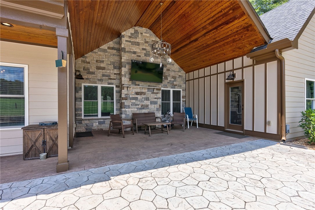 151 Geiger Road Property Photo 9