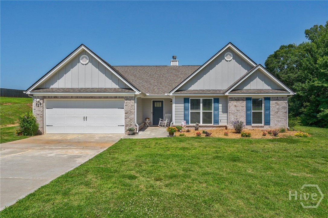 327 Skyview Drive Property Photo 1