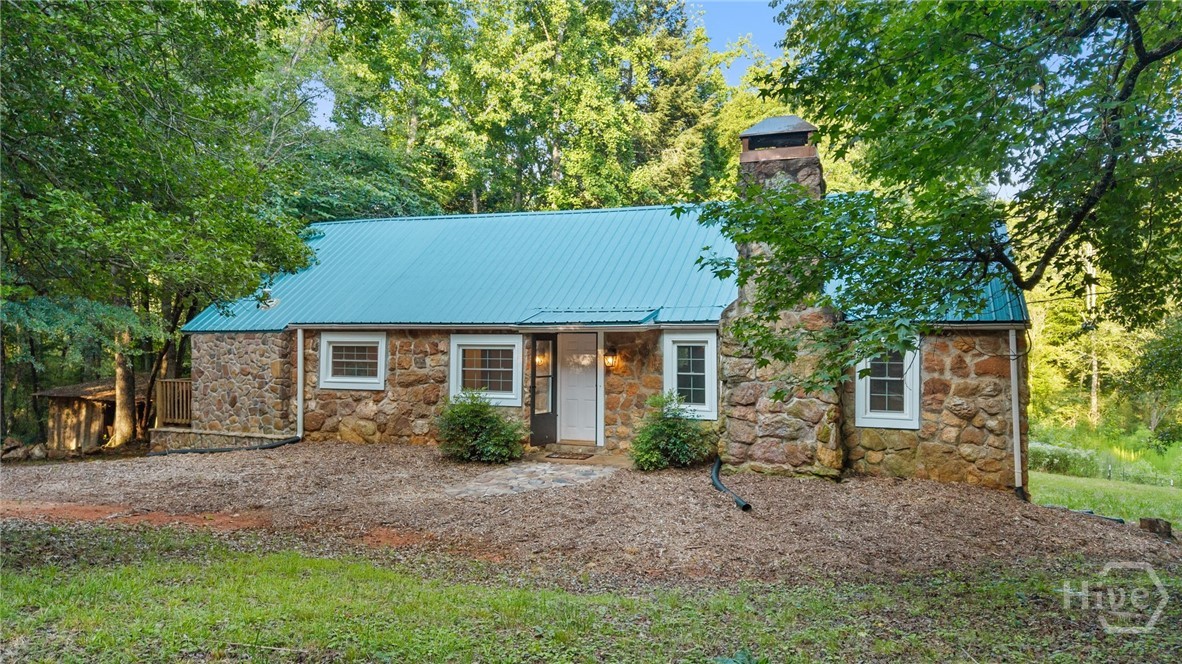 973 Floyd Road Property Photo 2