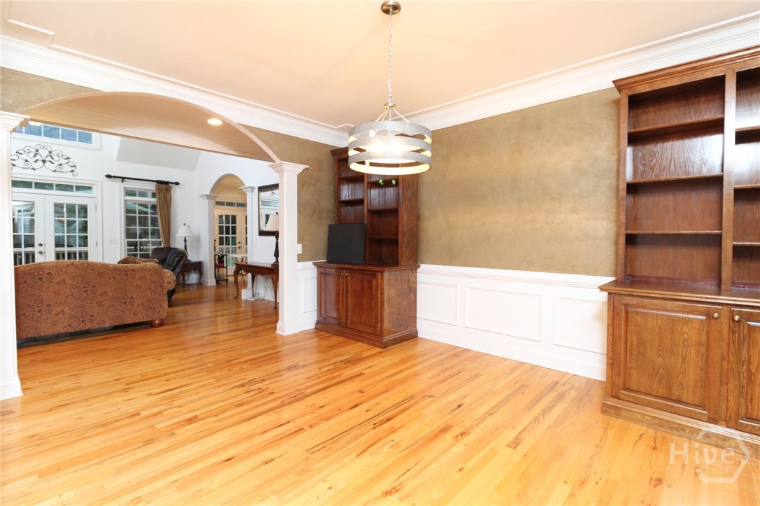 1051 Spring Creek Drive Property Photo 9