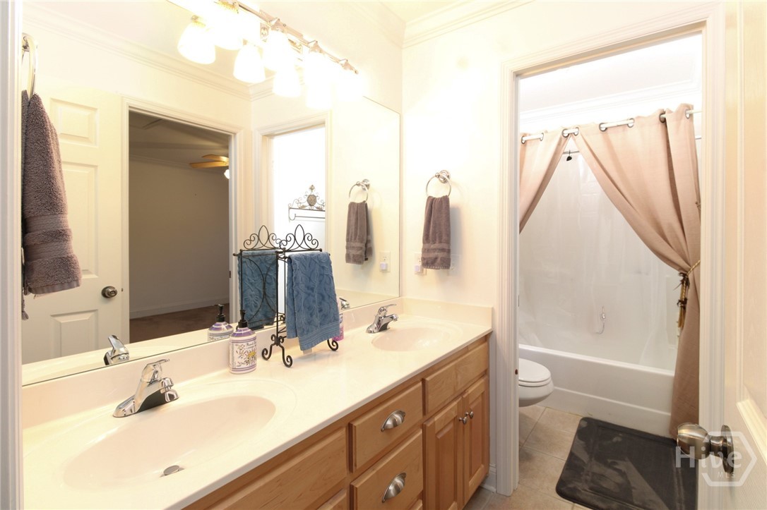 1051 Spring Creek Drive Property Photo 26