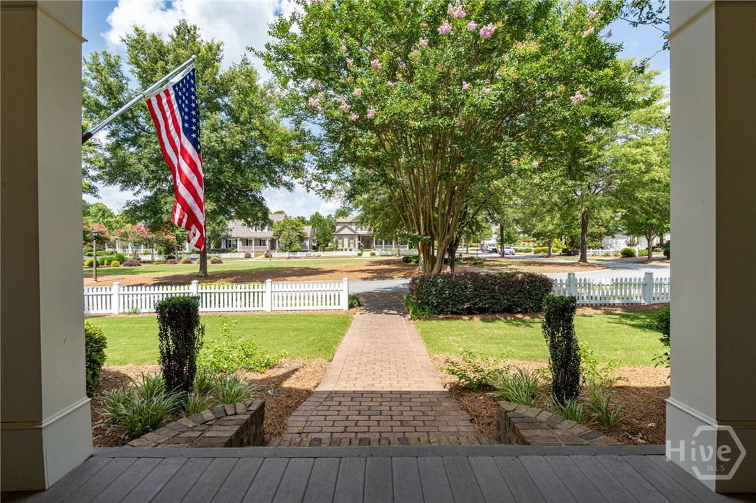 300 Horseshoe Bn Property Photo 41