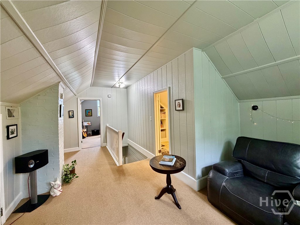 430 Stanton Way Property Photo 19