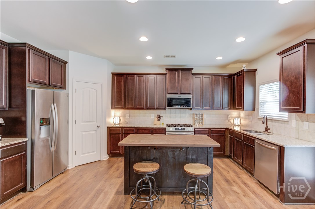 3425 Hope Road Property Photo 9