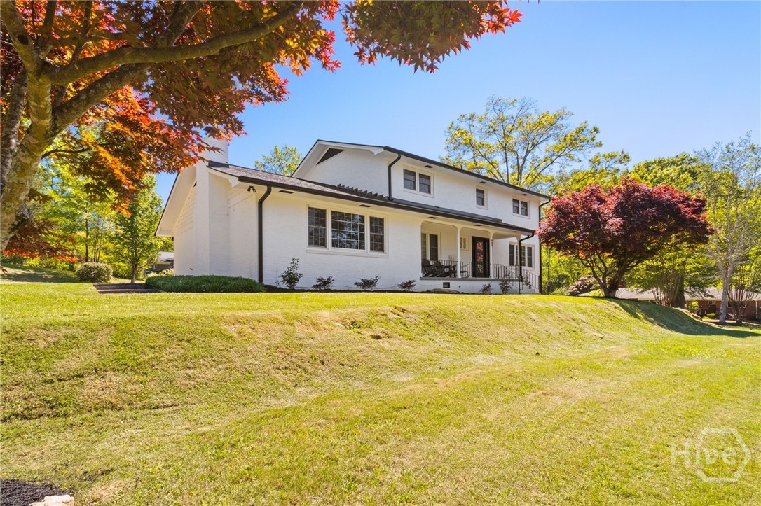 400 Somerset Drive Property Photo 1