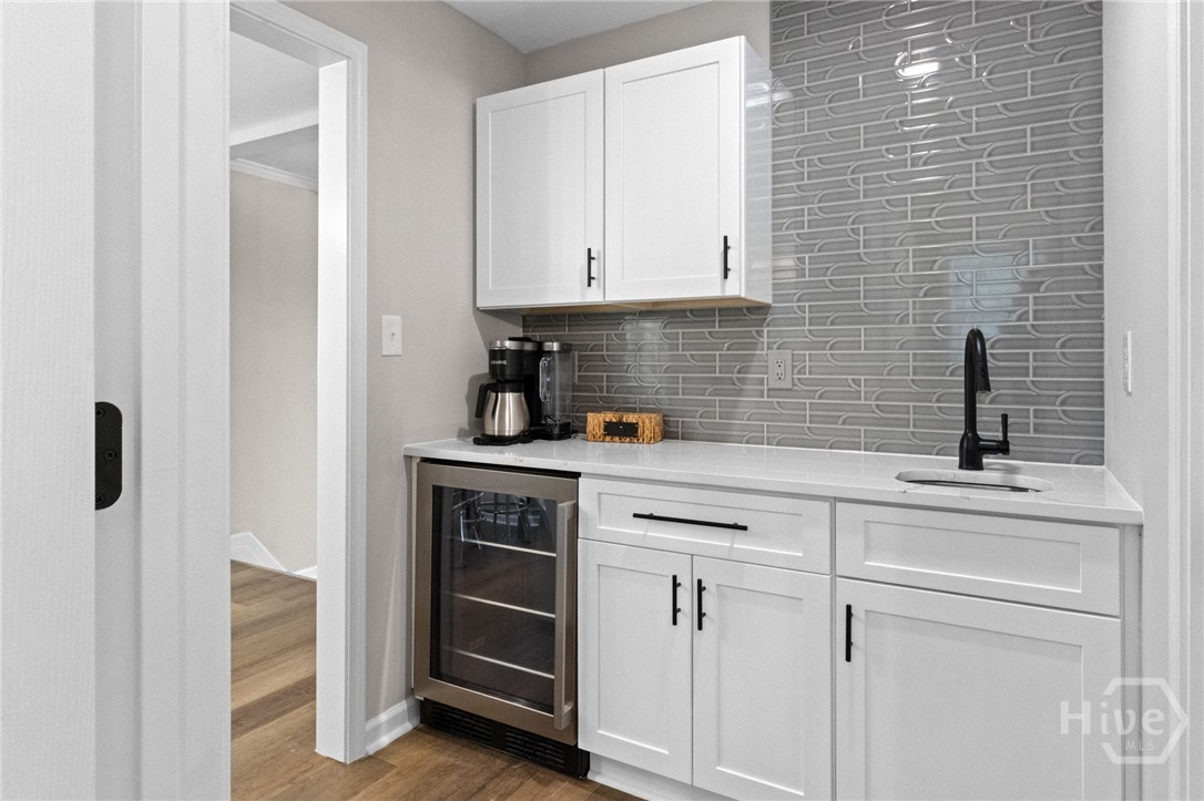 400 Somerset Drive Property Photo 16