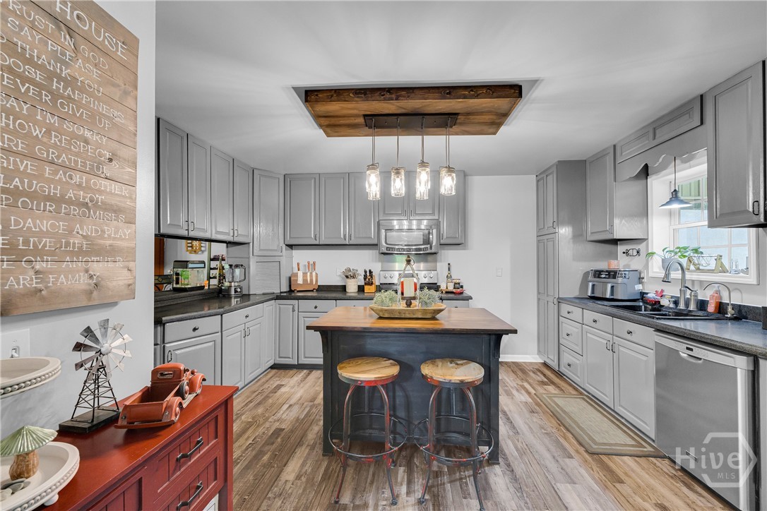 510 Mckie Property Photo 10
