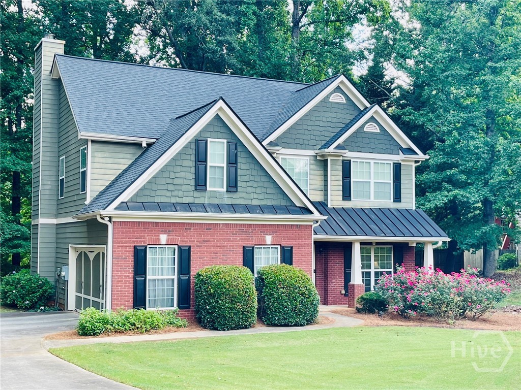 933 Vinings Drive Property Photo 1