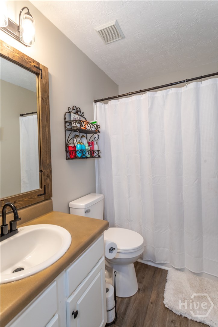1537 Cardinal Lane Property Photo 27