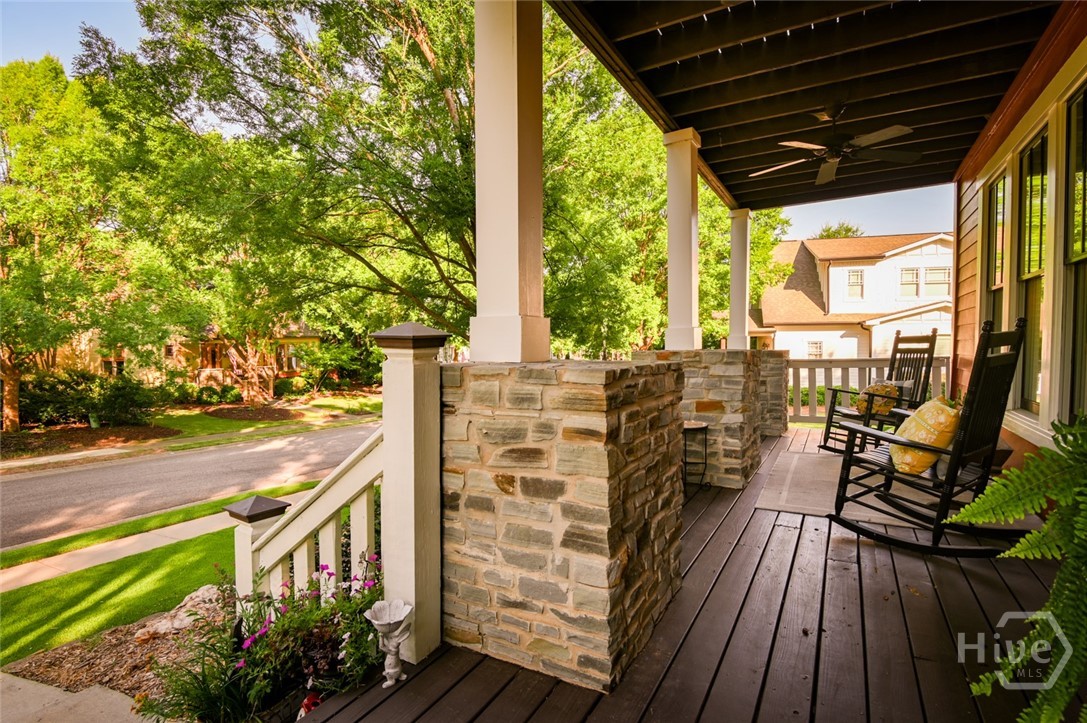 1060 Cobblestone Drive Property Photo 8