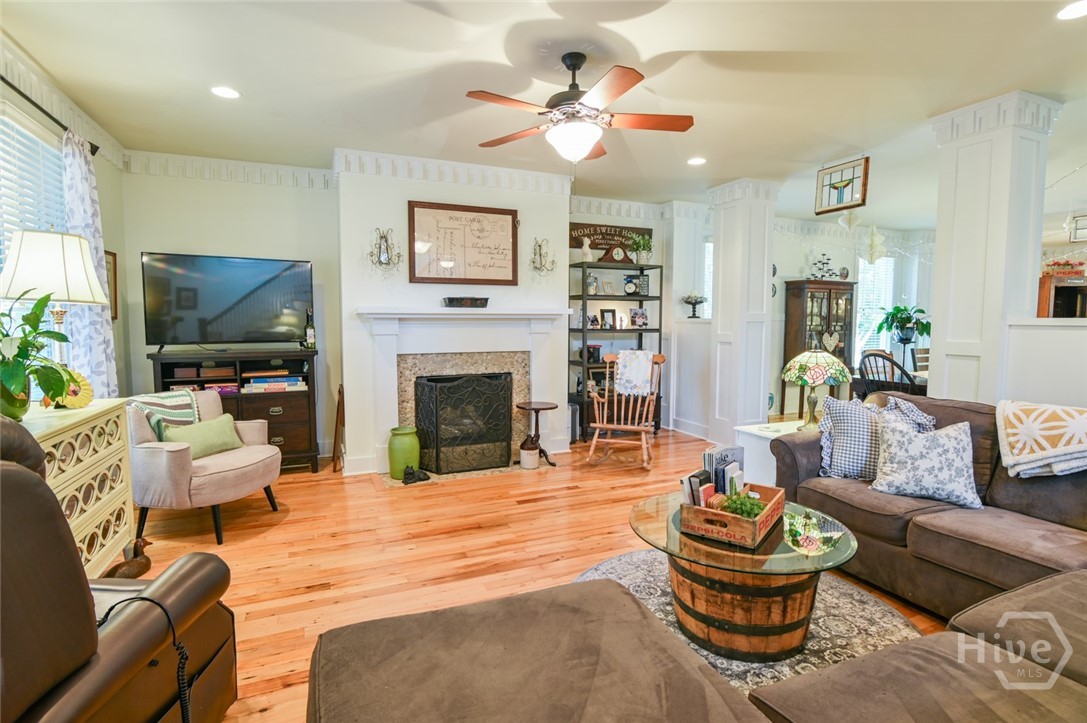 1060 Cobblestone Drive Property Photo 11