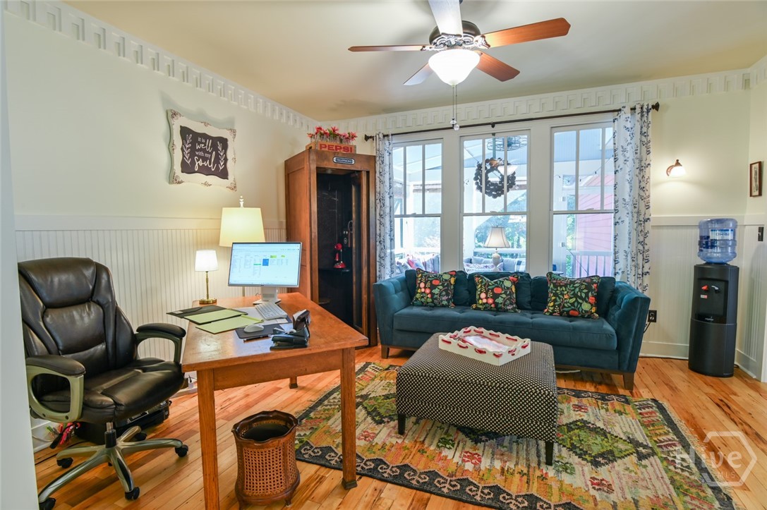 1060 Cobblestone Drive Property Photo 18