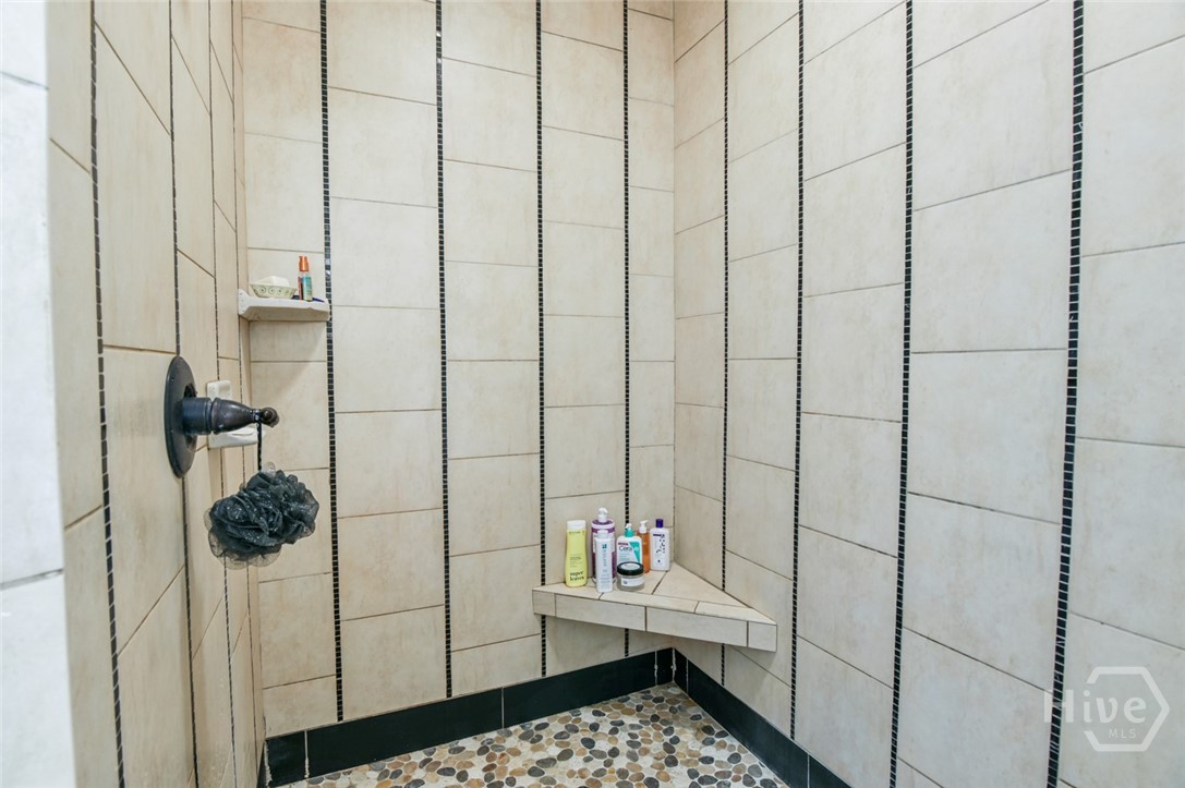 1060 Cobblestone Drive Property Photo 40