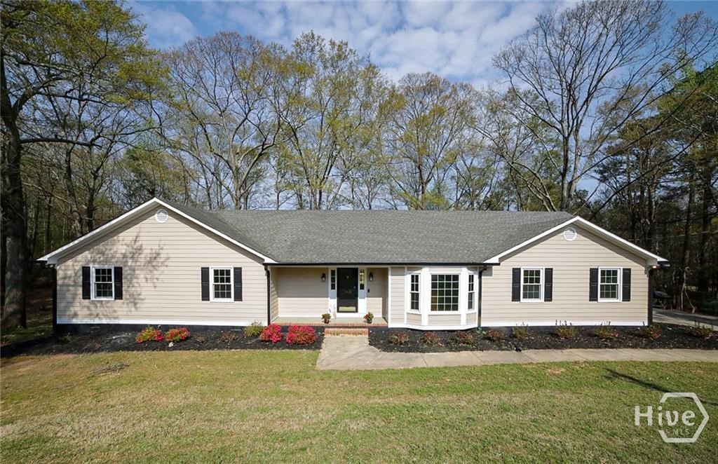 160 Kirkwood Drive Property Photo 1