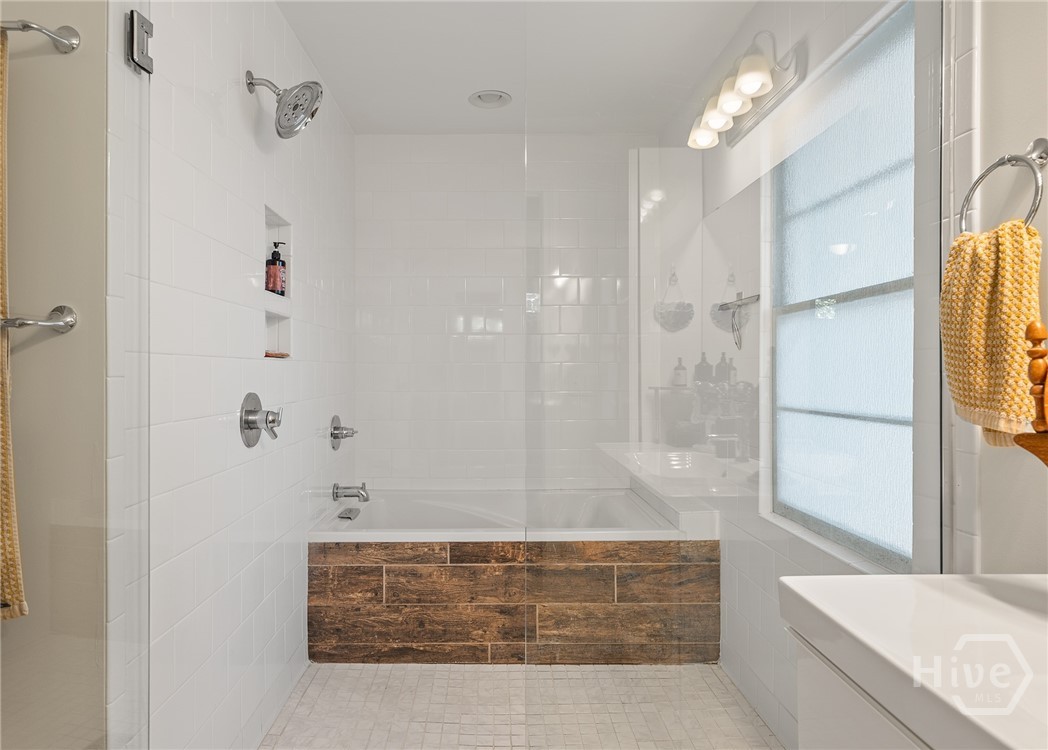 160 Gran Ellen Drive Property Photo 14