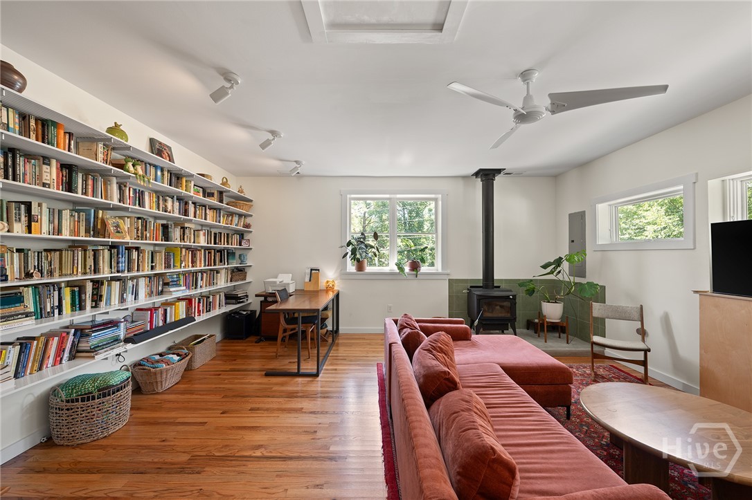 160 Gran Ellen Drive Property Photo 17