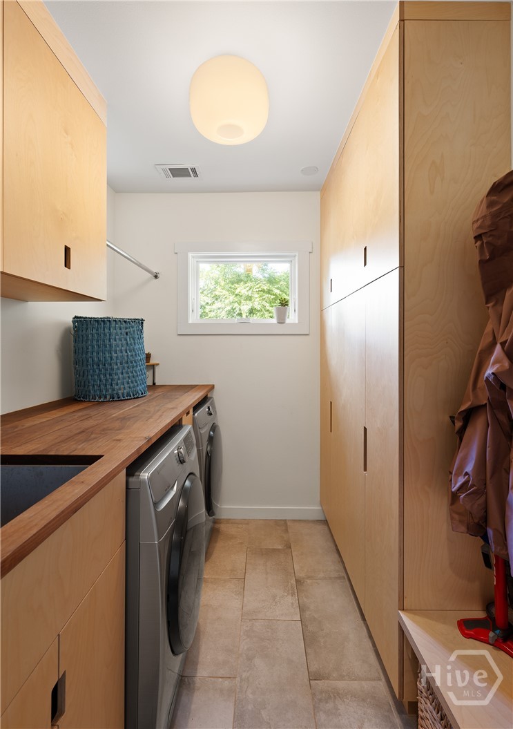 160 Gran Ellen Drive Property Photo 23
