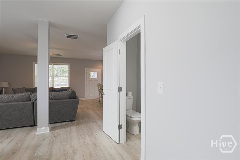 1641 Broad Street E Property Photo 27
