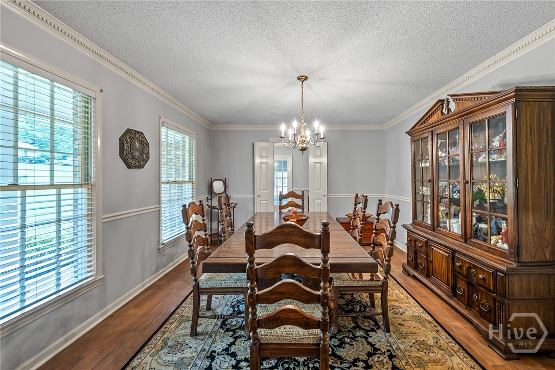 630 Kings Road Property Photo 4