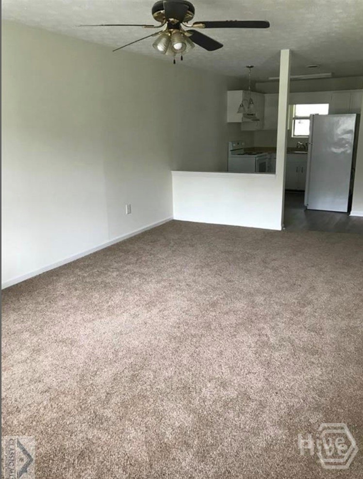 1627 Beaverdam Road Property Photo 2