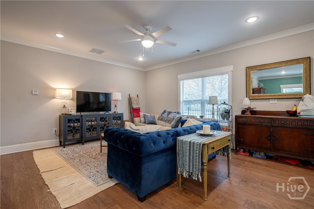 655 Oglethorpe Avenue Property Photo 8
