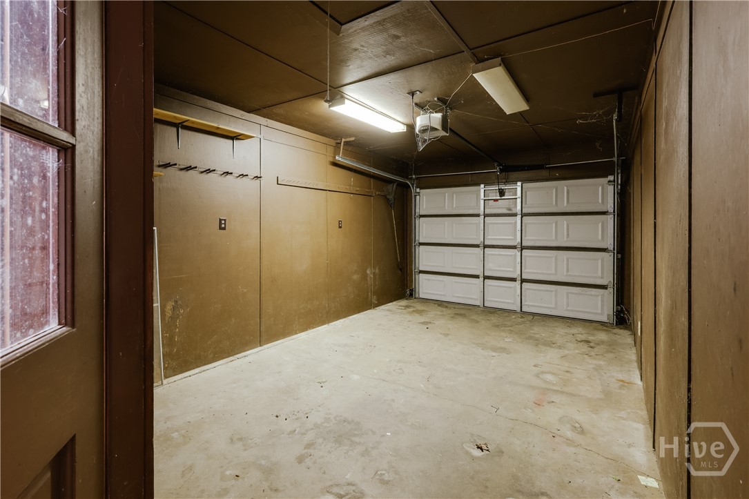 110 Flannigans Property Photo 34